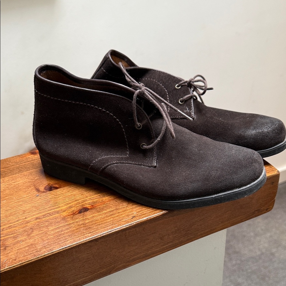 Hush puppies Brown Suede Chukka Boots size 7